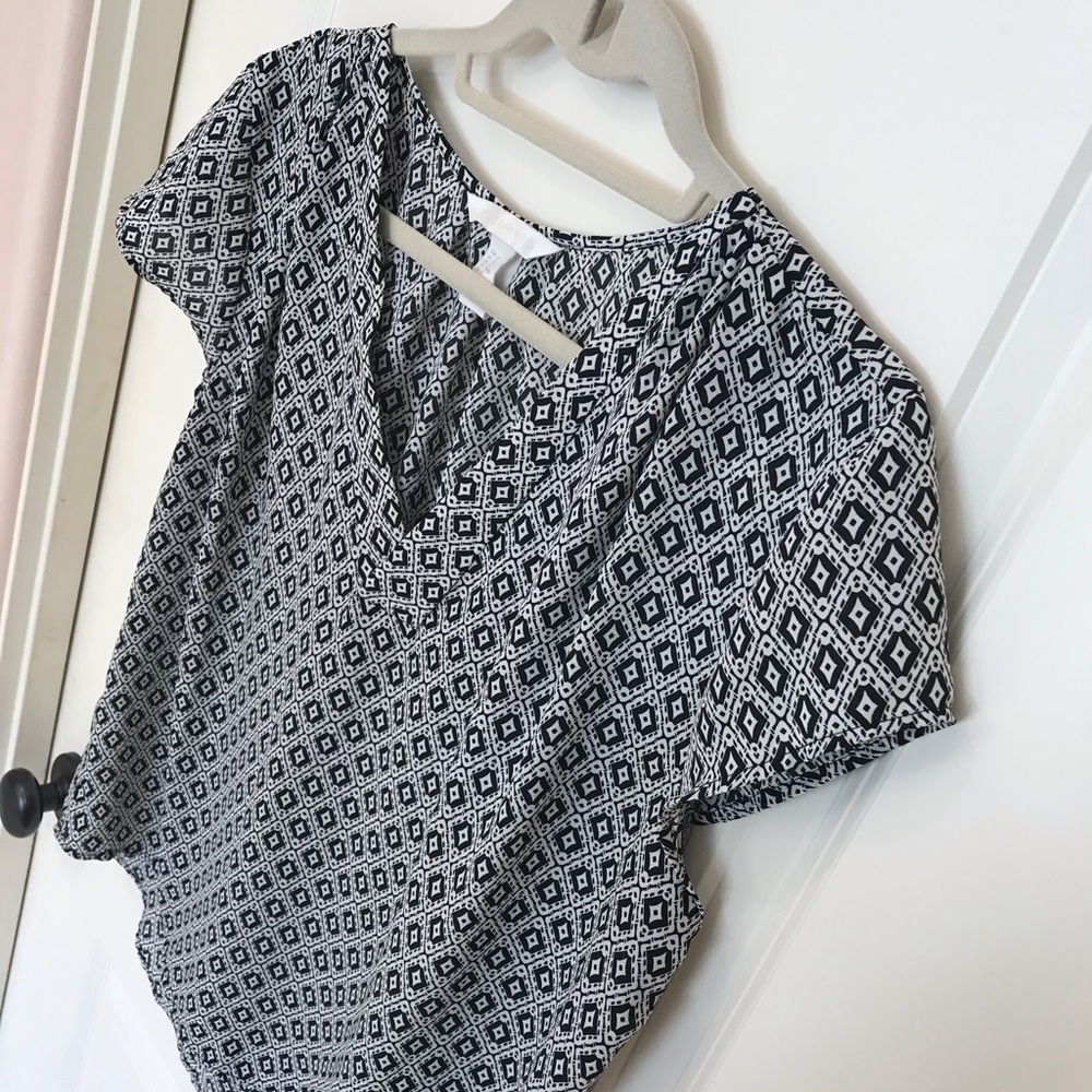 🦋🦋🦋 CUTE TOP 🦋🦋🦋